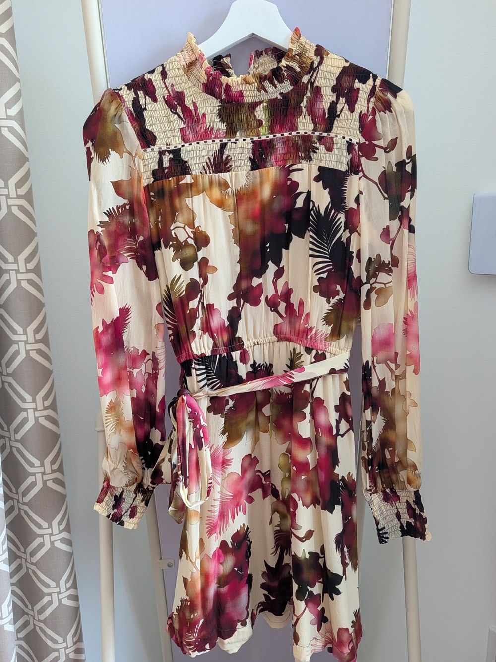 Floral High-Neck Long Sleeve Dress in Cream and Pink